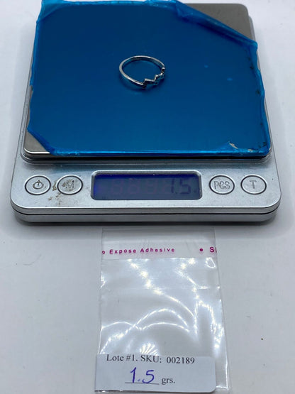 Anillo Geométrico de Plata Ley 925 con Zirconias, peso en gramos (báscula)