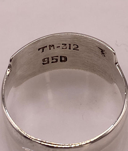 Anillo Greca Contemporáneo de Plata Ley 950 con Ópalo de Fuego, sello de autenticidad Plata Ley .925