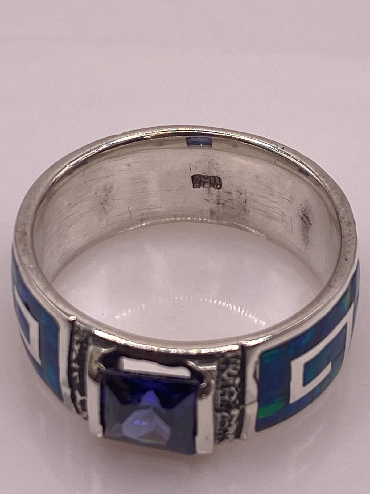 Anillo Greca Ópalo de Fuego Azul Oceáno & Zirconia Zafiro Plata 950, sello de autenticidad Plata Ley .925
