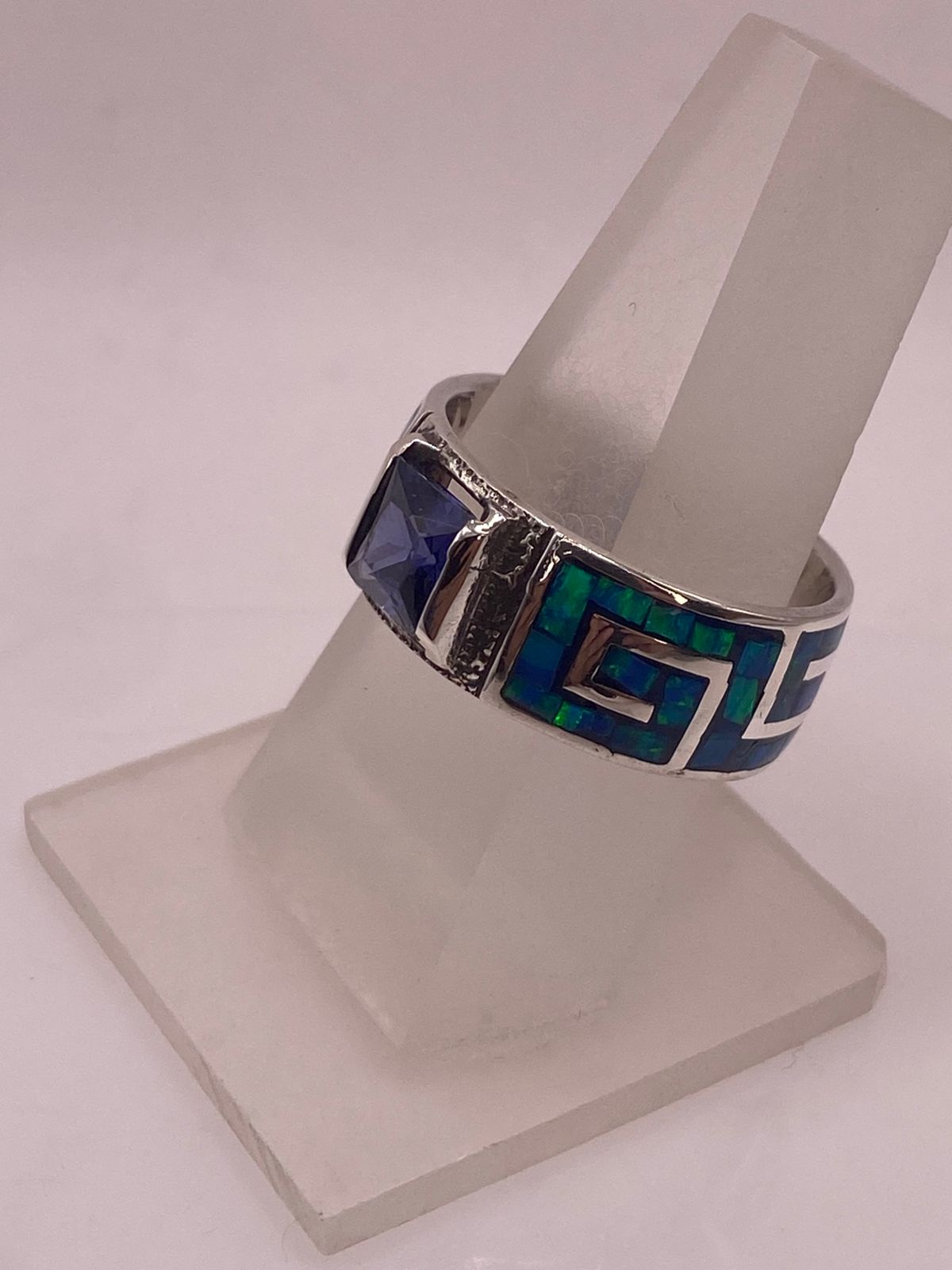 Anillo Greca Ópalo de Fuego Azul Oceáno & Zirconia Zafiro Plata 950, vista frontal