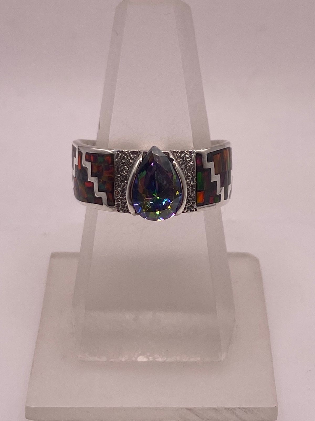Anillo Greca Ópalo de Fuego Rojo & Zirconia Mística Plata 950, vista lateral