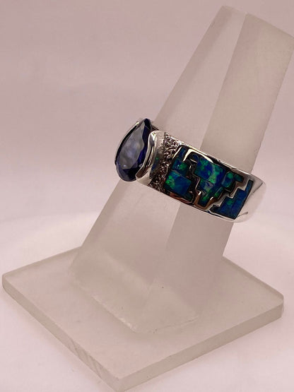 Anillo Greca con Ópalo de Fuego y Zirconia en Plata Ley .950, vista frontal