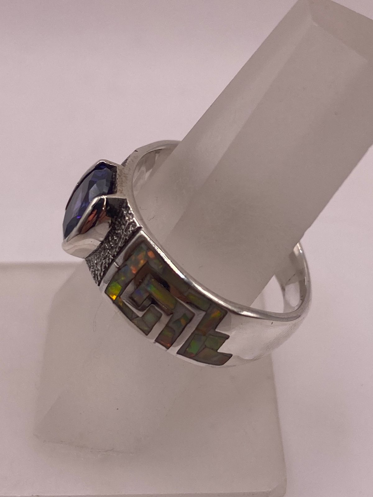 Anillo Greca Ópalo Multicolor & Zirconia Tanzanita Plata 950, vista de detalle