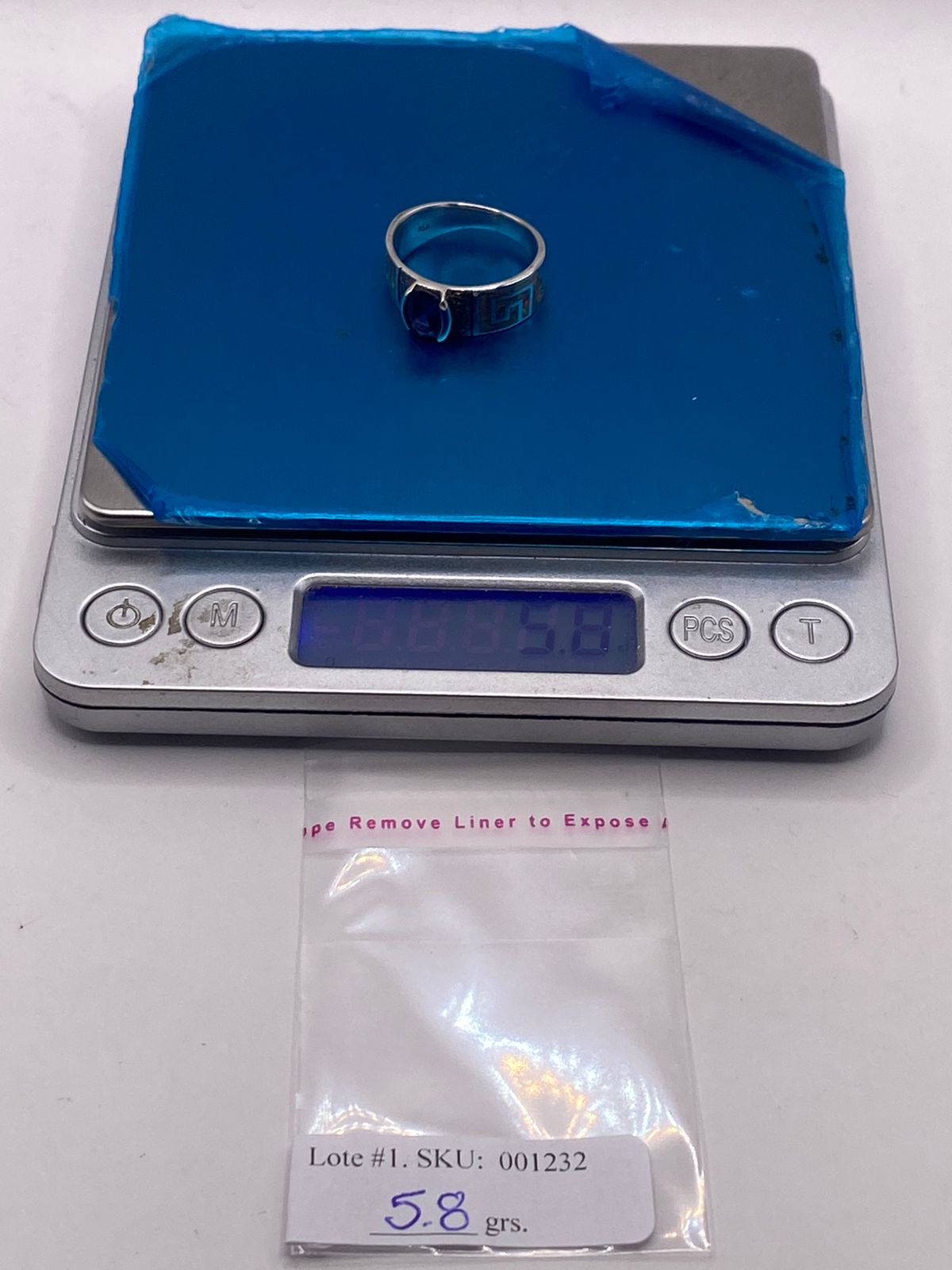 Anillo Greca Ópalo Multicolor & Zirconia Tanzanita Plata 950, peso en gramos (báscula)
