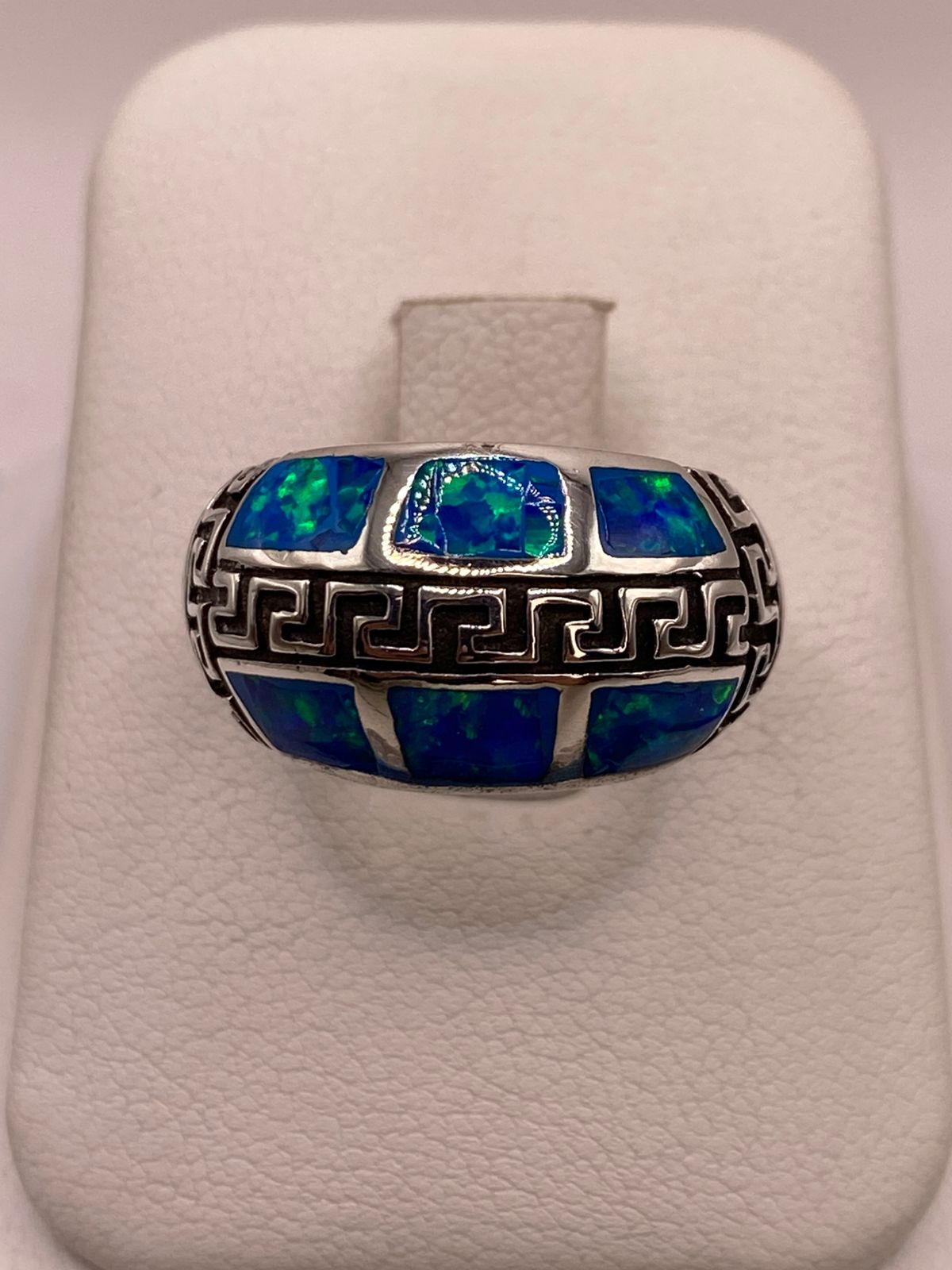 Anillo Greca de Plata Ley 950 con Ópalo de Fuego — ángulo diagonal