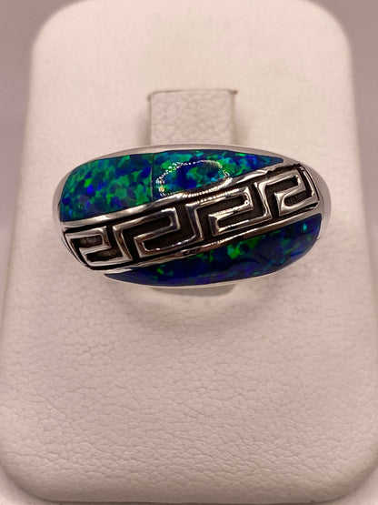 Anillo Greca de Plata Ley 950 con Ópalo de Fuego Azul Marino, vista frontal