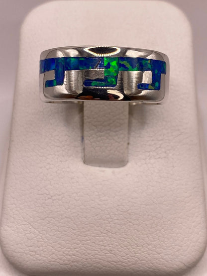 Anillo Greca de Plata Ley 950 con Ópalo de Fuego Azul Marino, vista frontal