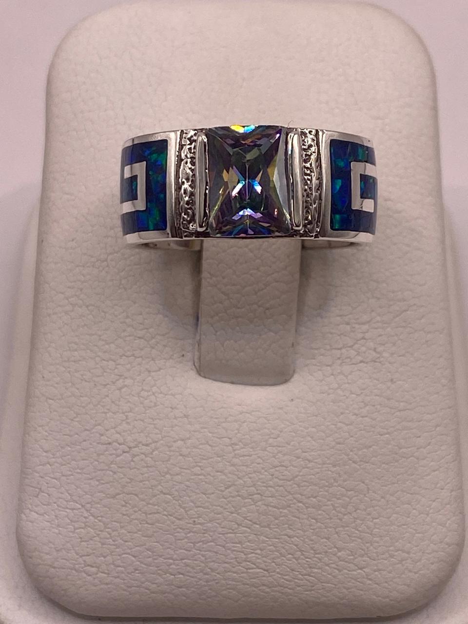 Anillo Greca en Plata Ley .950 con Ópalo de Fuego y Zirconia — ángulo diagonal