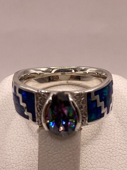 Anillo Greca de Plata Ley 950 con Ópalo de Fuego y Zirconia, sello de autenticidad Plata Ley .925