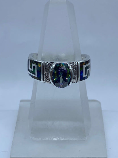Anillo Greca de Plata .950 con Ópalo de Fuego y Zirconia — ángulo diagonal