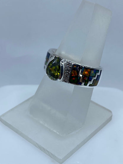 Anillo Greca de Plata .950 con Ópalo de Fuego y Zirconia, vista frontal