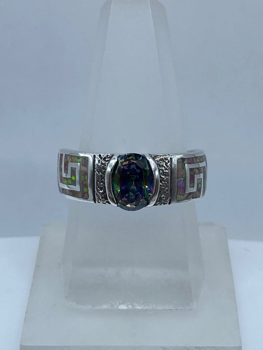 Anillo Greca de Plata .950 con Ópalo de Fuego y Zirconia Multicolor — ángulo diagonal
