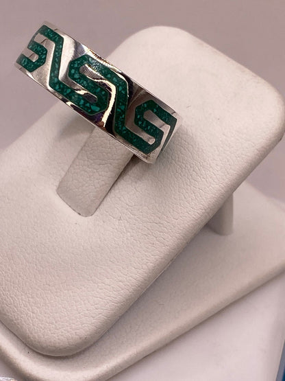 Anillo Greca Verde de Plata .925 con Incustracion Verde, vista lateral