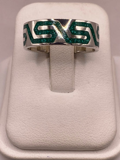 Anillo Greca Verde de Plata .925 con Incustracion Verde, vista de detalle