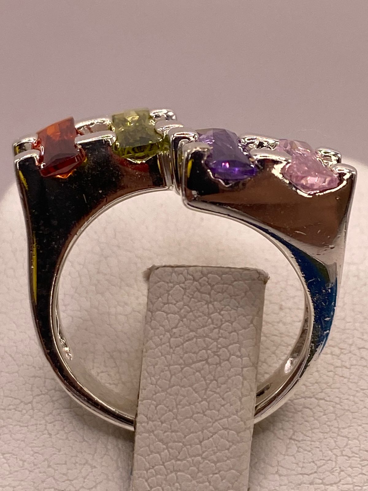 Anillo Multicolor de Zirconias Baguette Plata Ley 925, sello de autenticidad Plata Ley .925