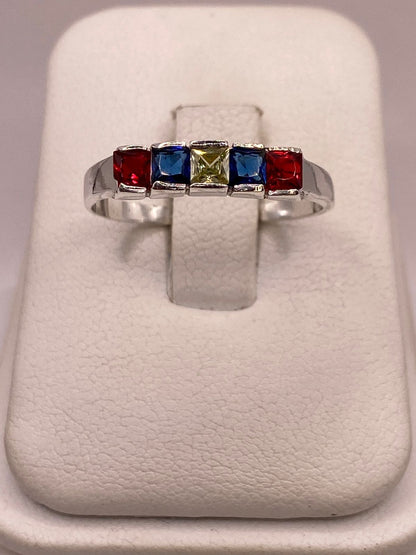 Anillo Multicolor con Zirconias en Plata Ley 925, vista frontal