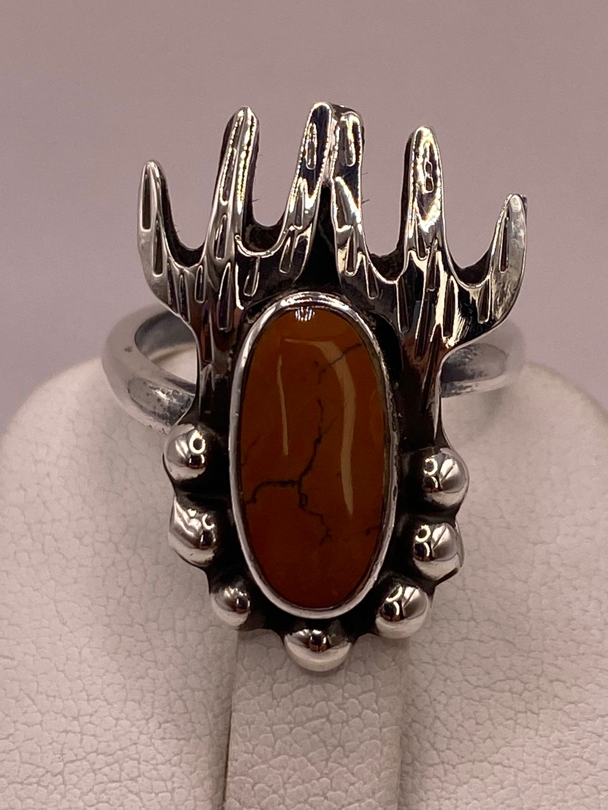 Anillo Navajo de Plata Ley 925 con Cornalina, sello de autenticidad Plata Ley .925