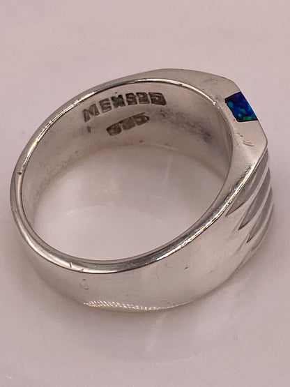 Anillo de Ópalo de Fuego Azul en Plata Ley .925, sello de autenticidad Plata Ley .925