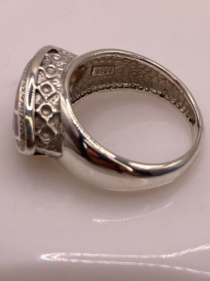 Anillo de Ópalo de Fuego Fucsia en Plata Ley .950, sello de autenticidad Plata Ley .925