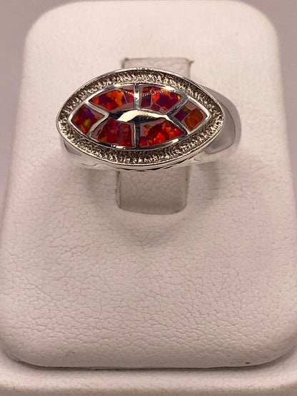 Anillo de Ópalo de Fuego Fucsia en Plata Ley .950, vista frontal