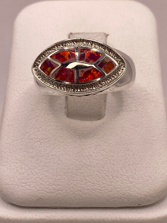 Anillo de Ópalo de Fuego Fucsia en Plata Ley .950, vista frontal