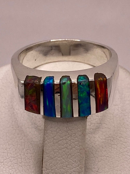 Anillo de Ópalo de Fuego Multicolor Iridiscente en Plata Ley .925, sello de autenticidad Plata Ley .925