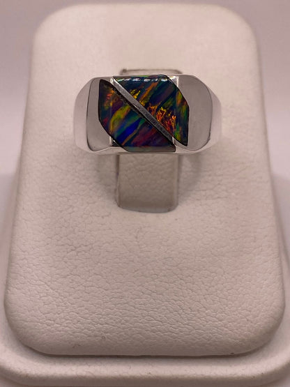 Anillo de Ópalo de Fuego Multicolor Iridiscente en Plata Ley .925, vista superior