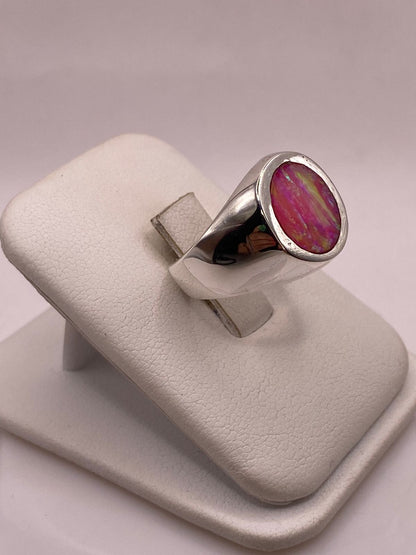 Anillo de Ópalo de Fuego Rosa en Plata Ley .925, vista frontal