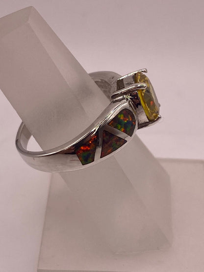 Anillo Ópalo Rojo Fuego & Zirconia Citrino Oval Plata 925, vista de detalle