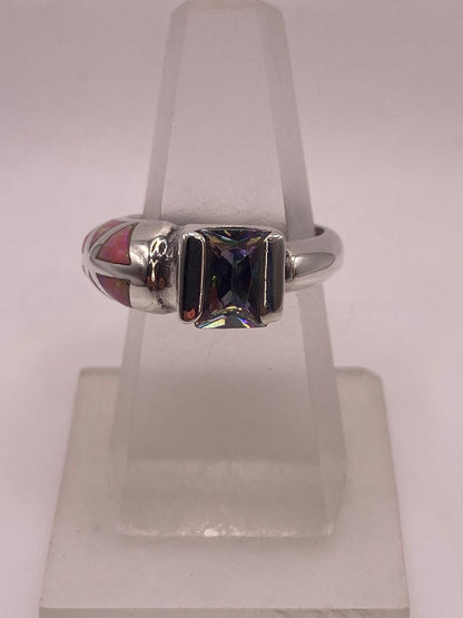 Anillo Ópalo Rosa Triangular & Zirconia Mística Plata 950 — vista lateral