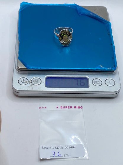 Anillo Ovalado de Plata .950 con Ópalo de Fuego Tornasol, peso en gramos (báscula)