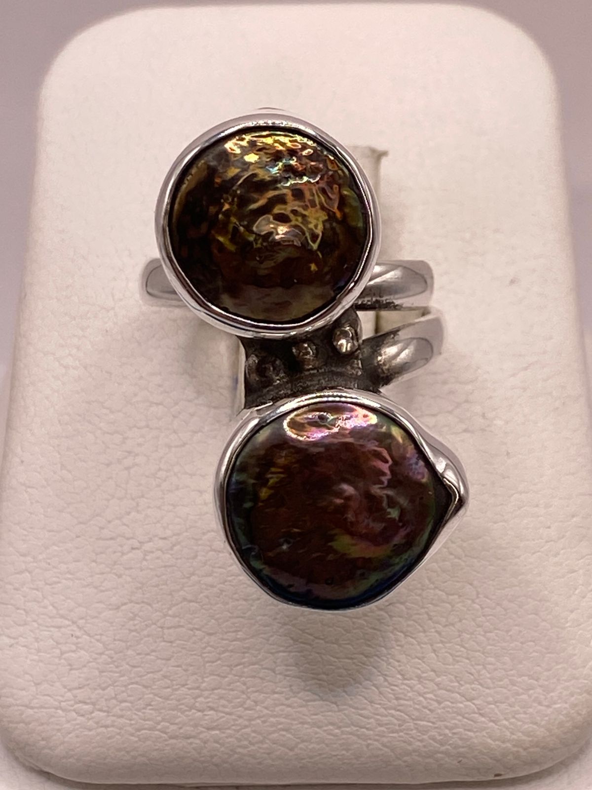 Anillo de Plata Ley 925 con Abulón, vista lateral