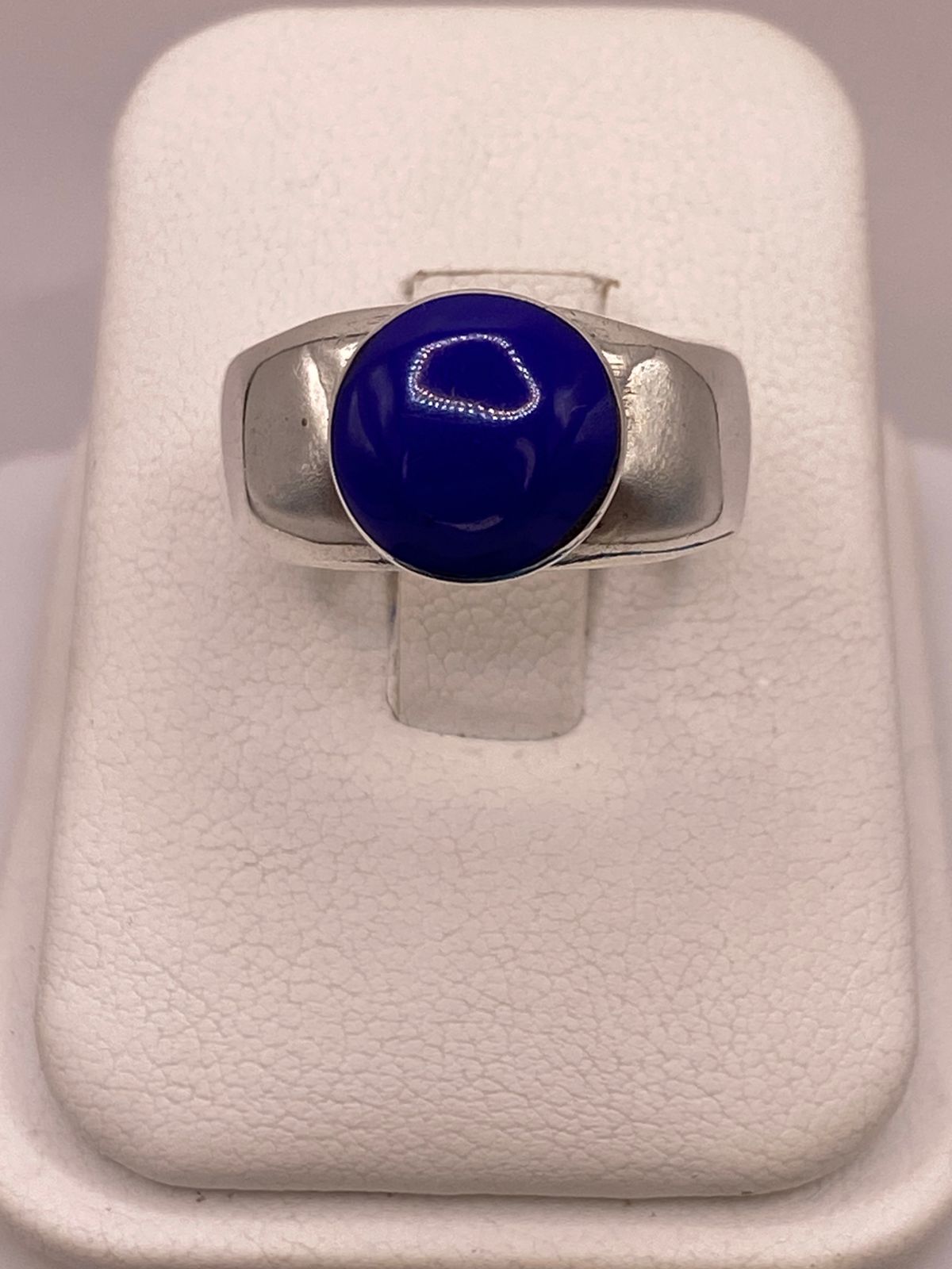 Anillo de Plata Ley 925 con Ágata Azul — ángulo diagonal