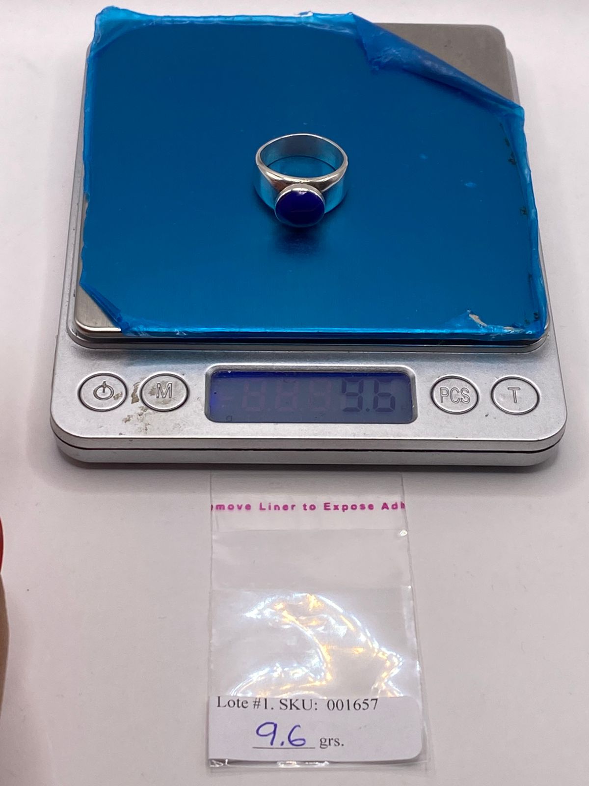 Anillo de Plata Ley 925 con Ágata Azul, peso en gramos (báscula)