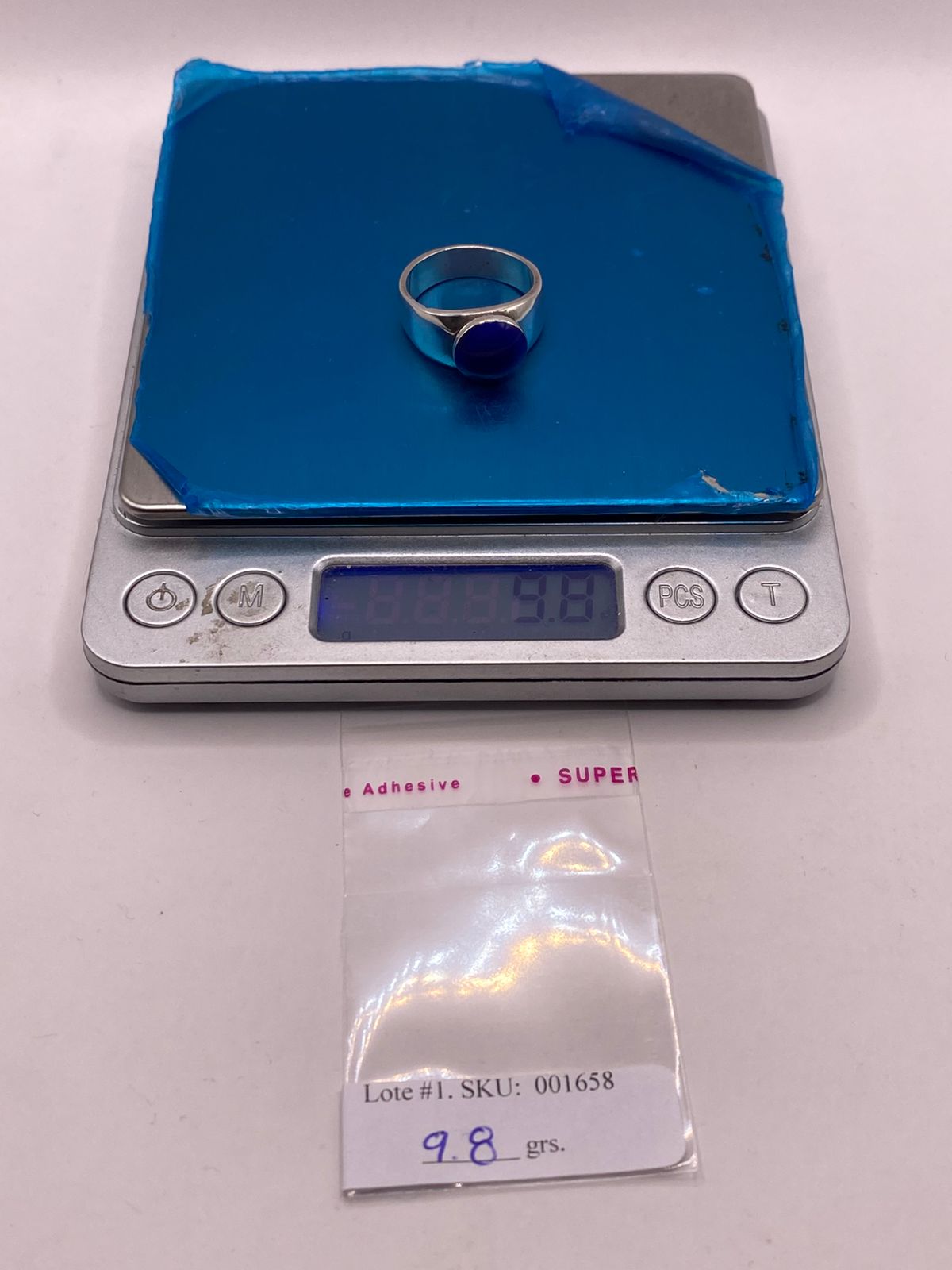 Anillo de Plata Ley 925 con Ágata Azul, peso en gramos (báscula)