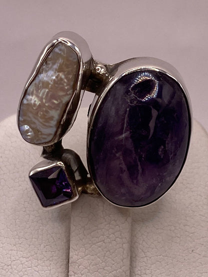 Anillo de Plata Ley 925 con Amatista, Nácar y Zirconia, sello de autenticidad Plata Ley .925