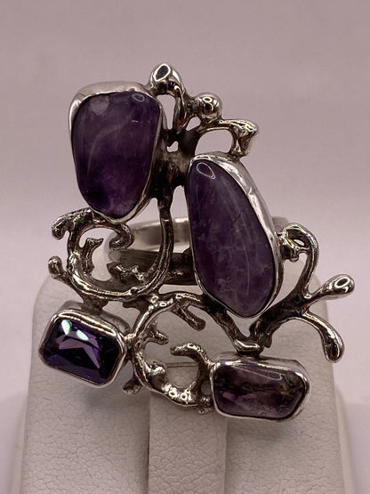 Anillo de Plata Ley 925 con Amatista y Zirconia, sello de autenticidad Plata Ley .925