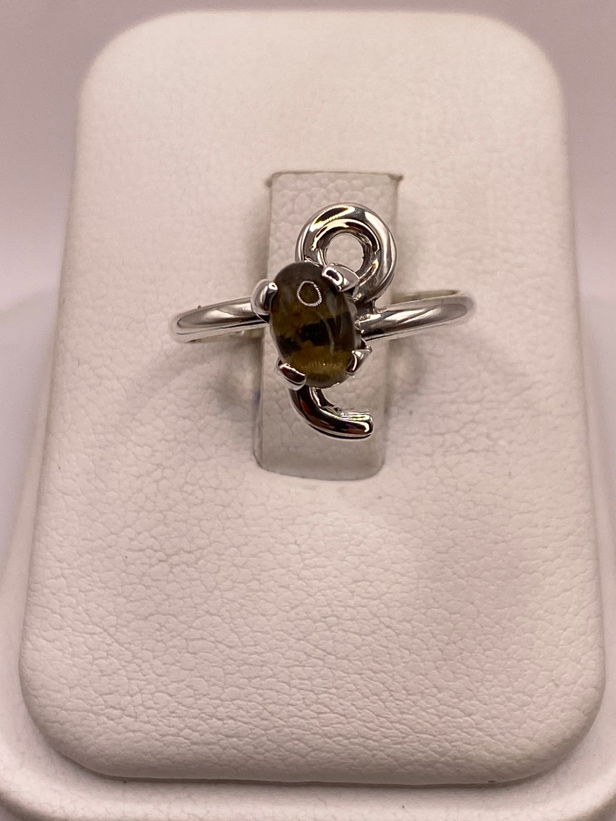 Anillo de Plata Ley 925 con Ámbar Ahumado, vista superior