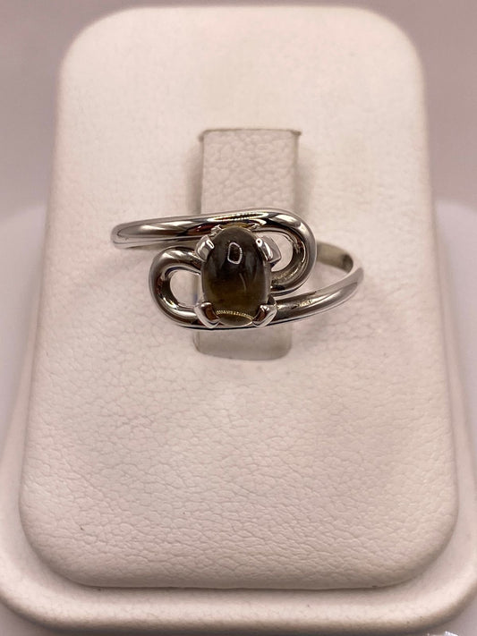 Anillo de Plata Ley 925 con Ámbar Ahumado — detalle de acabado