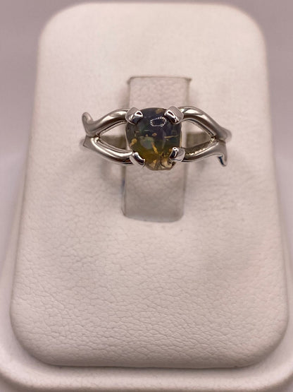Anillo de Plata Ley 925 con Ámbar Ahumado, vista de detalle