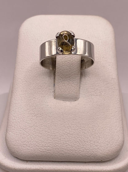 Anillo de Plata Ley 925 con Ámbar Ahumado, vista frontal