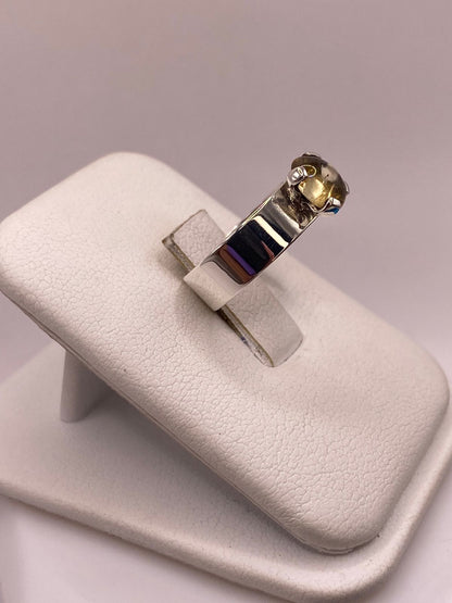Anillo de Plata Ley 925 con Ámbar Ahumado, vista lateral