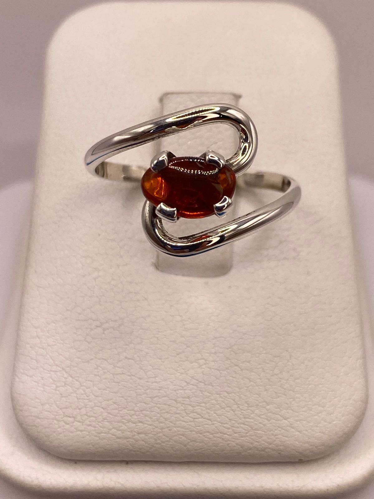Anillo de Plata Ley 925 con Ámbar Natural, vista superior