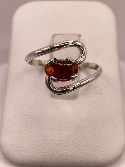 Anillo de Plata Ley 925 con Ámbar Natural, vista frontal