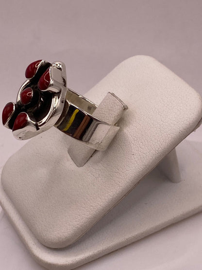 Anillo de Plata Ley 925 con Coral Rojo, vista de detalle