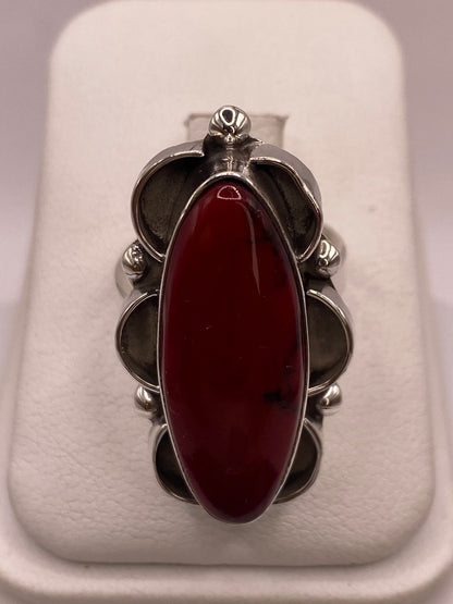 Anillo de Plata Ley 925 con Coral Rojo, vista frontal