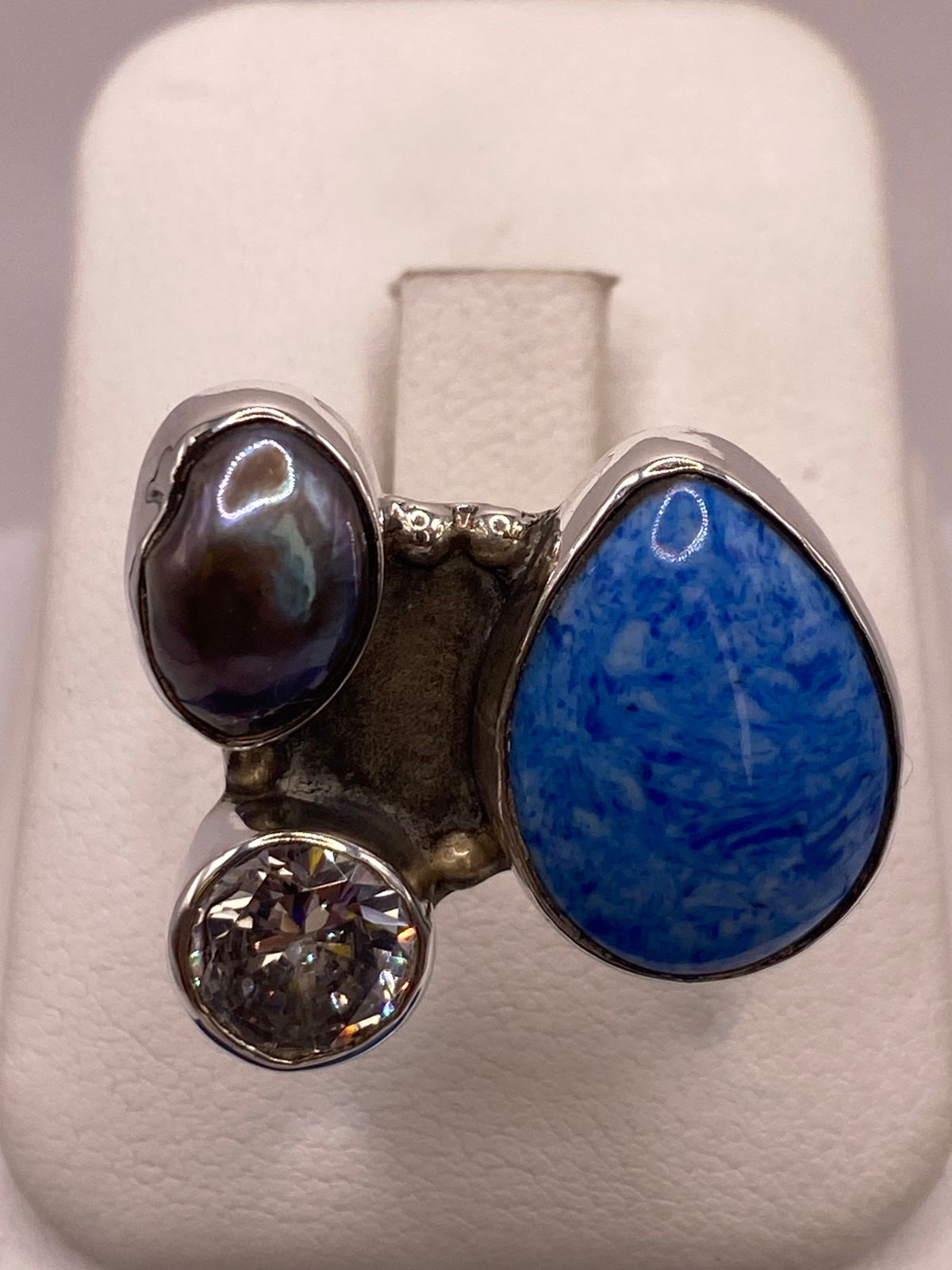 Anillo de Plata Ley 925 con Jaspe Azul, Nácar y Zirconia, vista superior