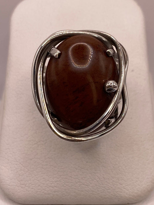 Anillo de Plata Ley 925 con Jaspe Rojo — ángulo diagonal