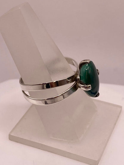 Anillo de Plata Ley 925 con Malaquita Natural, vista frontal