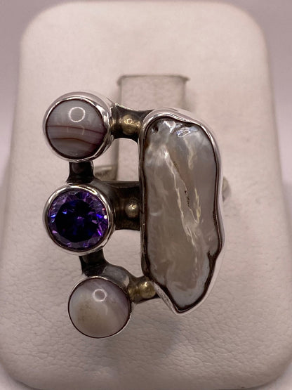 Anillo de Plata Ley 925 con Nácar, Ágata y Zirconia, vista frontal